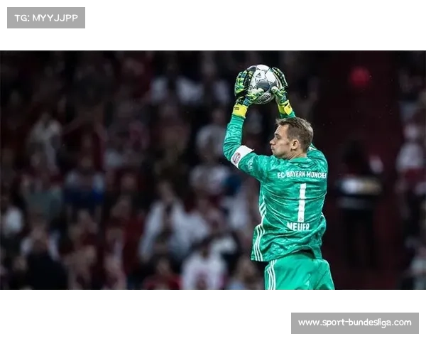 诺伊尔伤愈回归在即，谈保持门将巅峰状态的秘诀